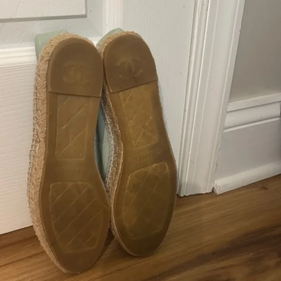 CHANEL Leather Espadrille Flats - Picture 5 of 6